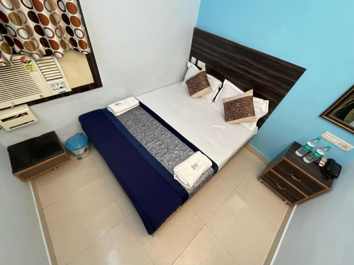 Vrindavan Comfort Inn 하이데라바드 외부 사진