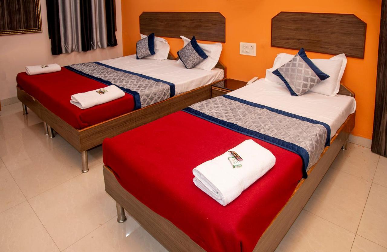Vrindavan Comfort Inn 하이데라바드 외부 사진